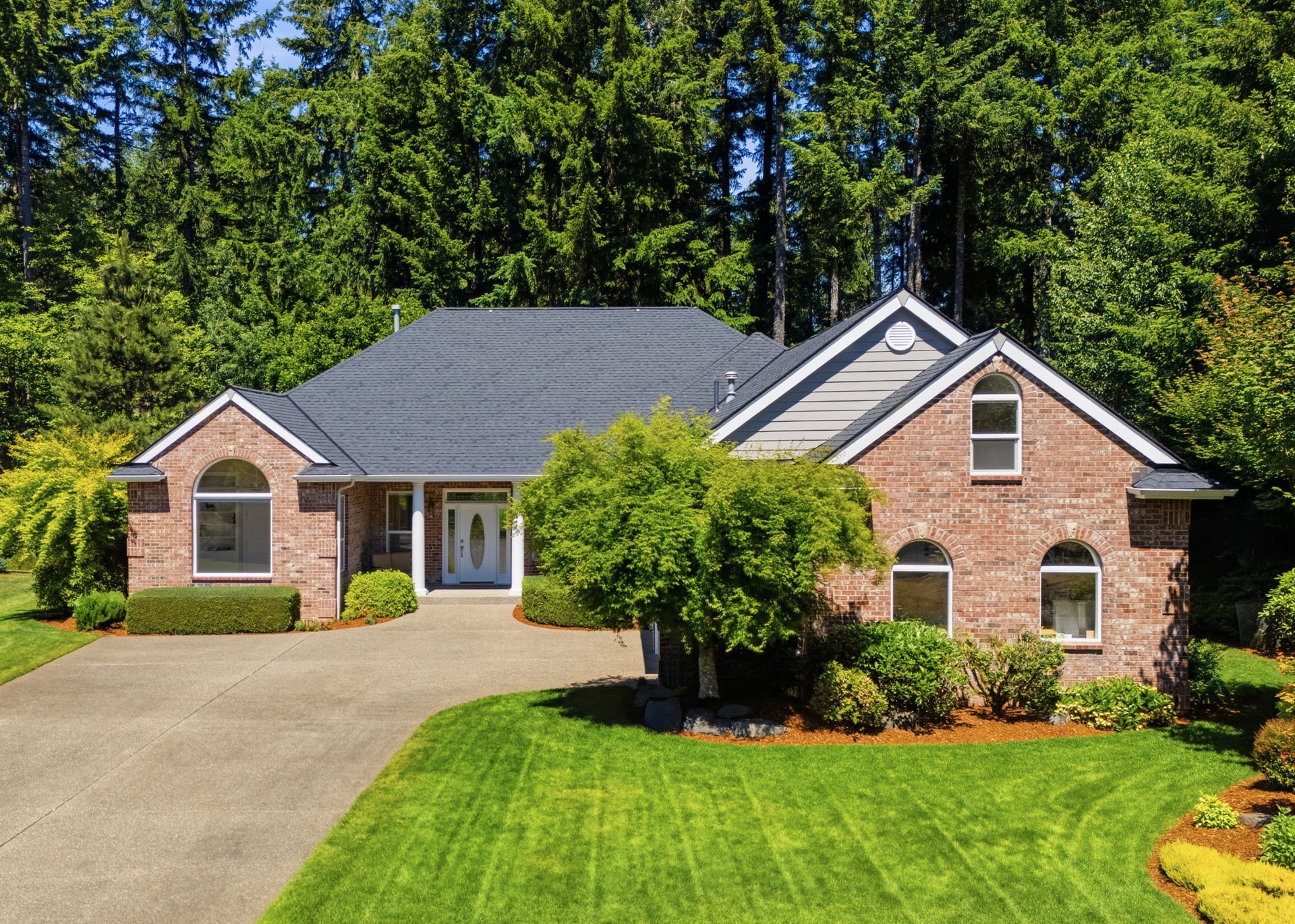 7445 McCormick Woods Dr SW — full front view of the home